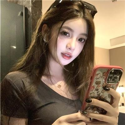 师姐下山震惊武林了